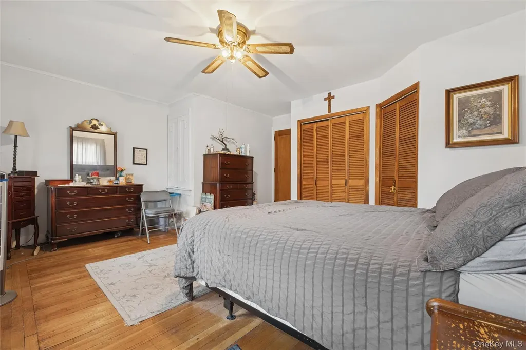 213 Burns Street Forest Hills NY 11375