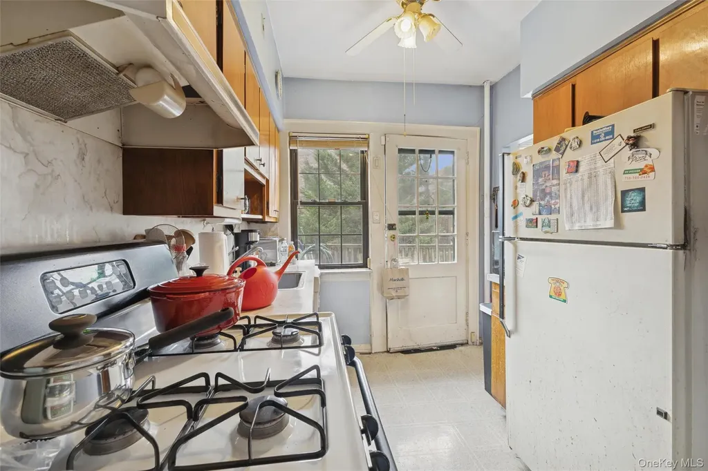 213 Burns Street Forest Hills NY 11375