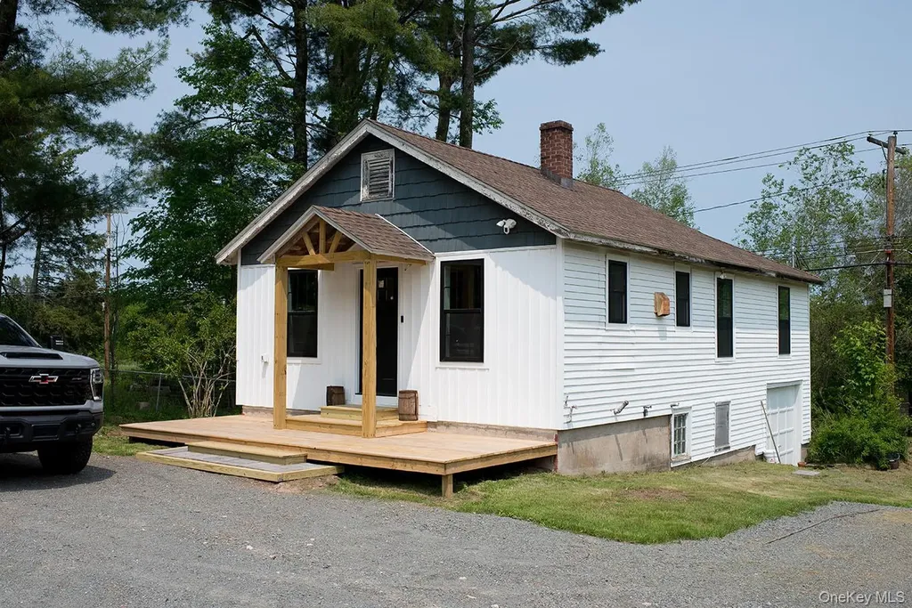 1132 Old Route 17 Ferndale NY 12734