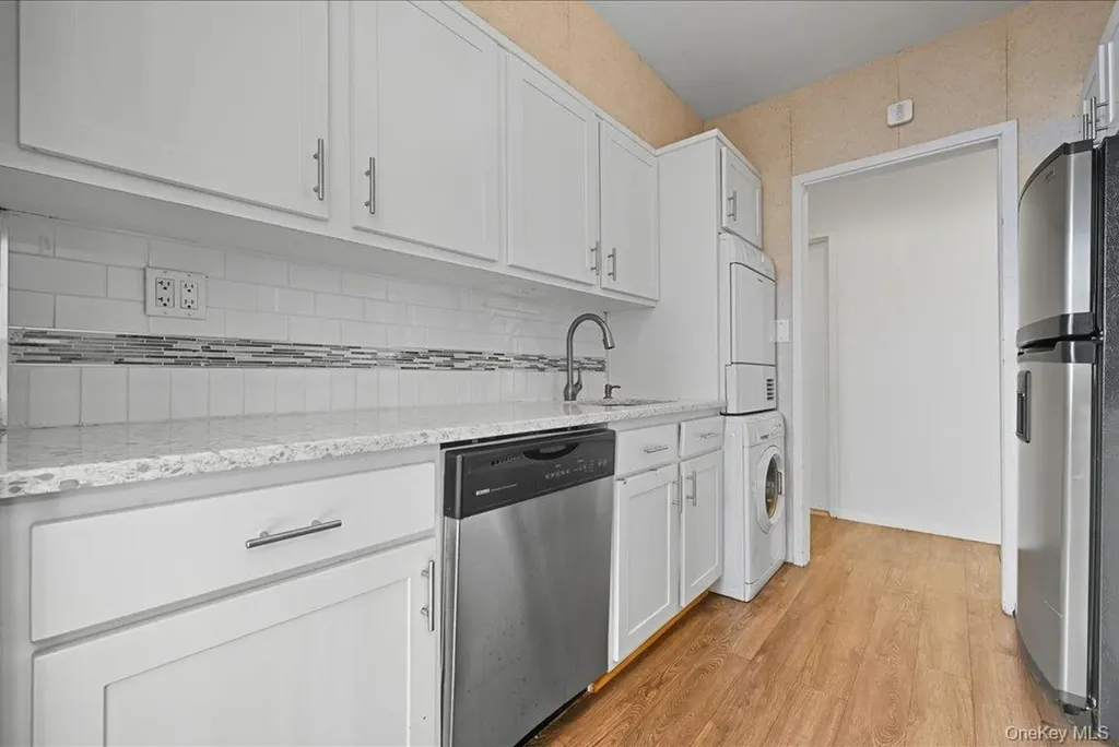 27110 Grand Central Parkway Floral Park NY 11005