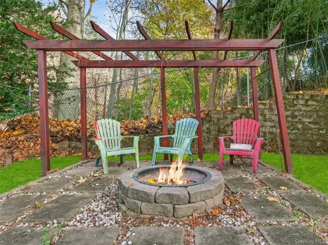 450 Valentine Avenue Sparkill NY 10976