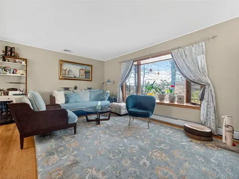 450 Valentine Avenue Sparkill NY 10976