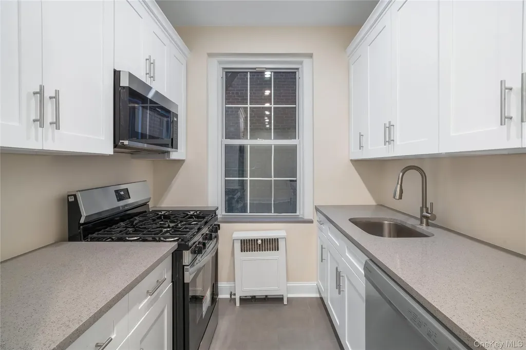 11007 73rd Road Forest Hills NY 11375