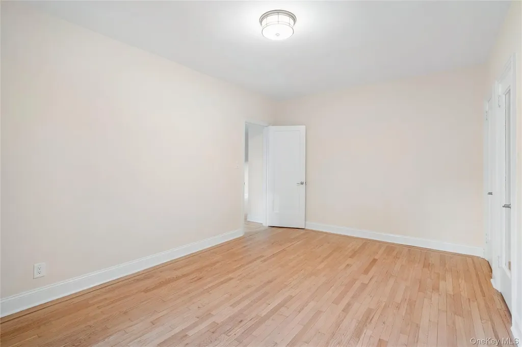 11007 73rd Road Forest Hills NY 11375