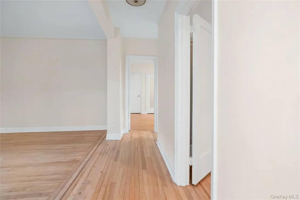 11007 73rd Road Forest Hills NY 11375