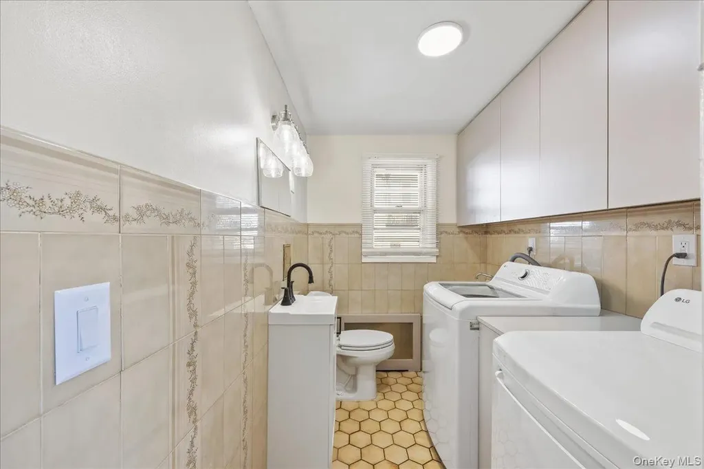 124 Alexander Avenue Yonkers NY 10704