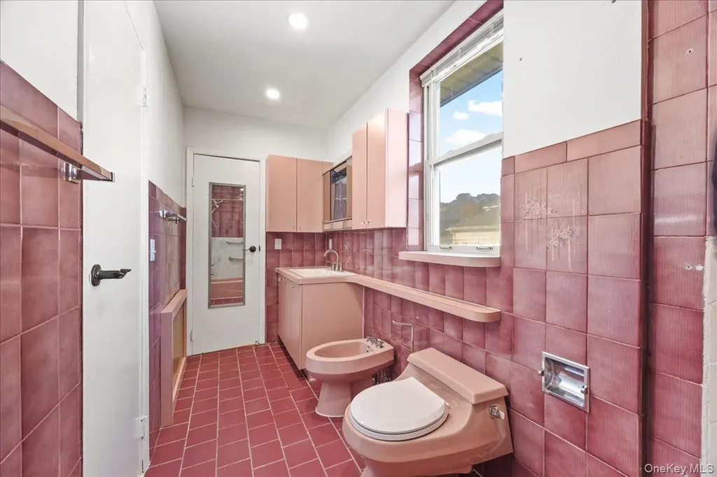 124 Alexander Avenue Yonkers NY 10704