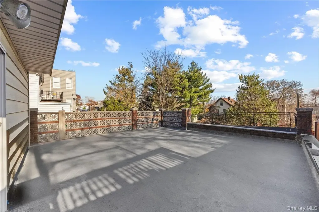 124 Alexander Avenue Yonkers NY 10704