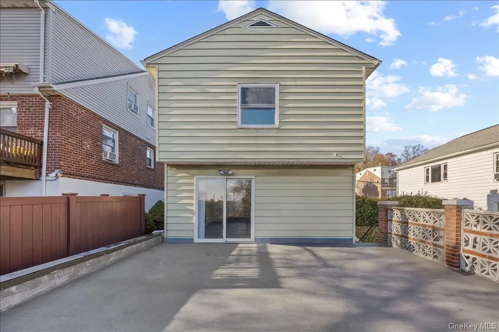 124 Alexander Avenue Yonkers NY 10704