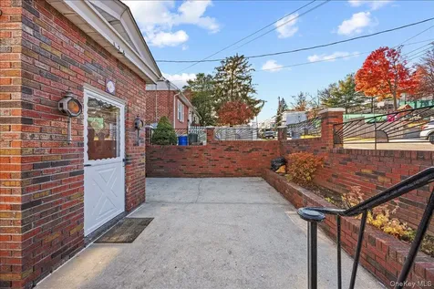 124 Alexander Avenue Yonkers NY 10704