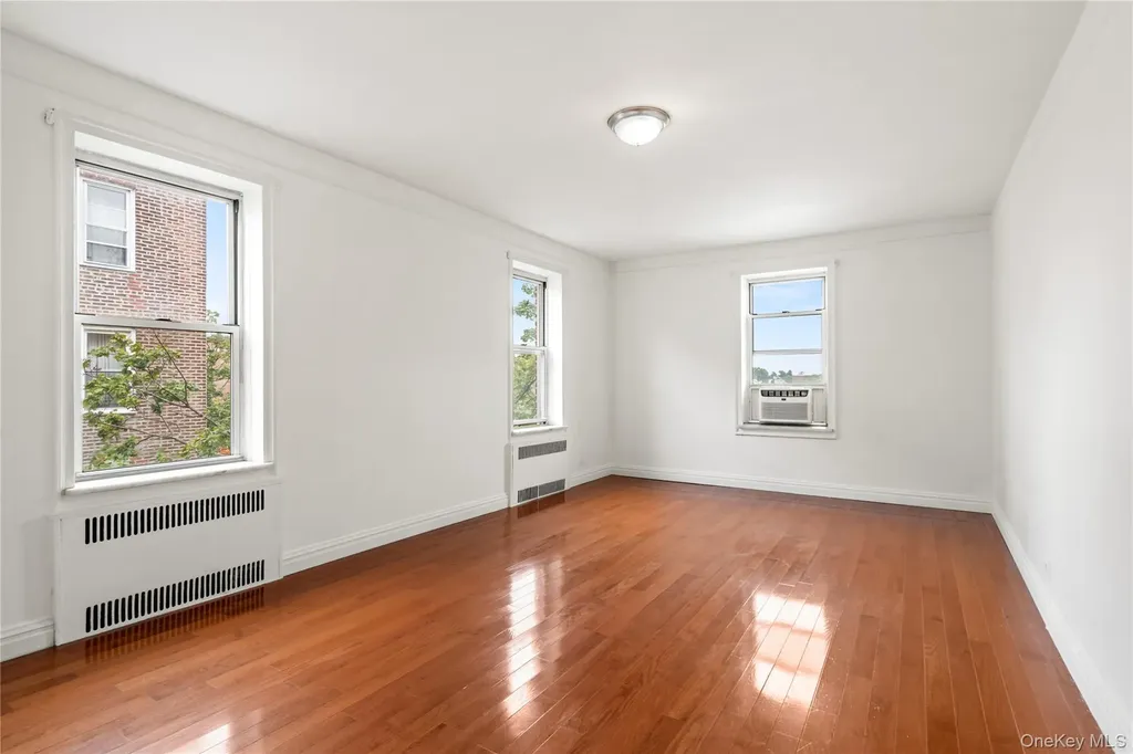 111-39 76th Road Forest Hills NY 11375