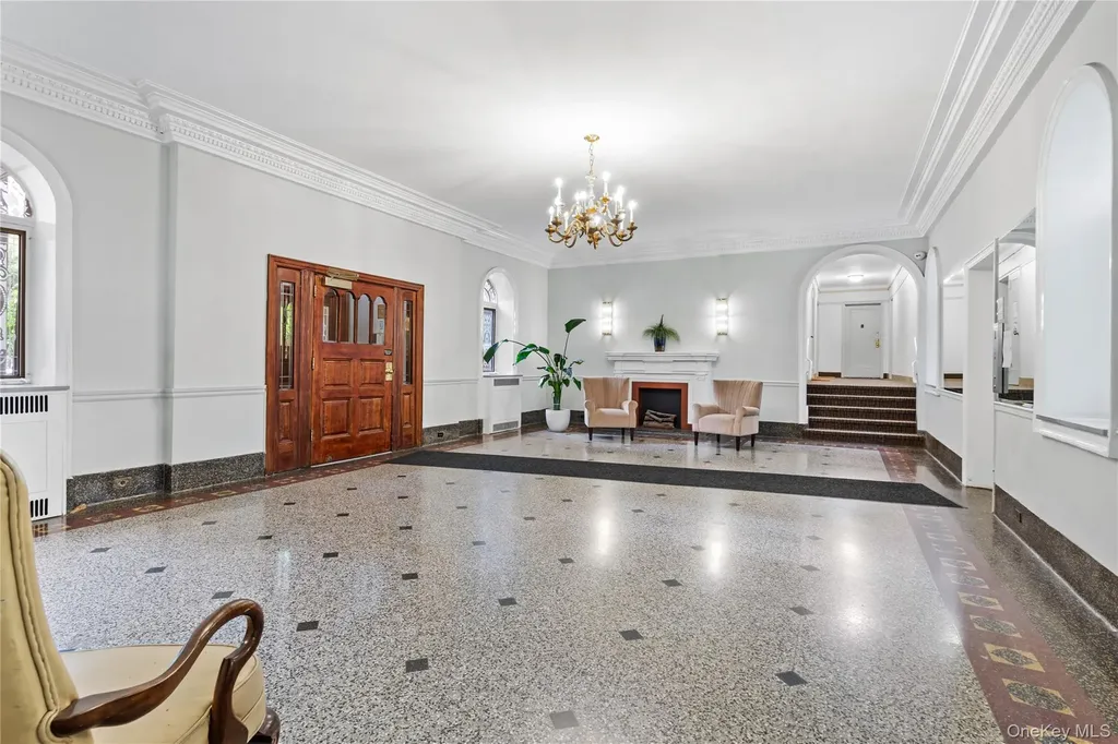 111-39 76th Road Forest Hills NY 11375