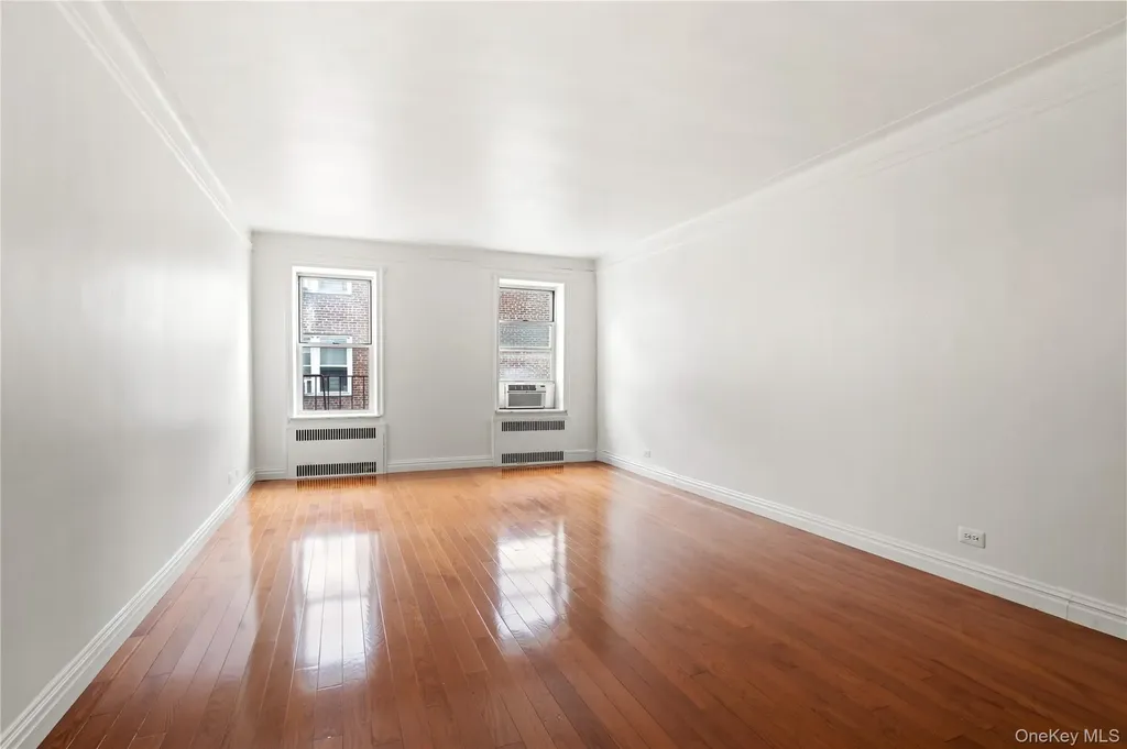 111-39 76th Road Forest Hills NY 11375