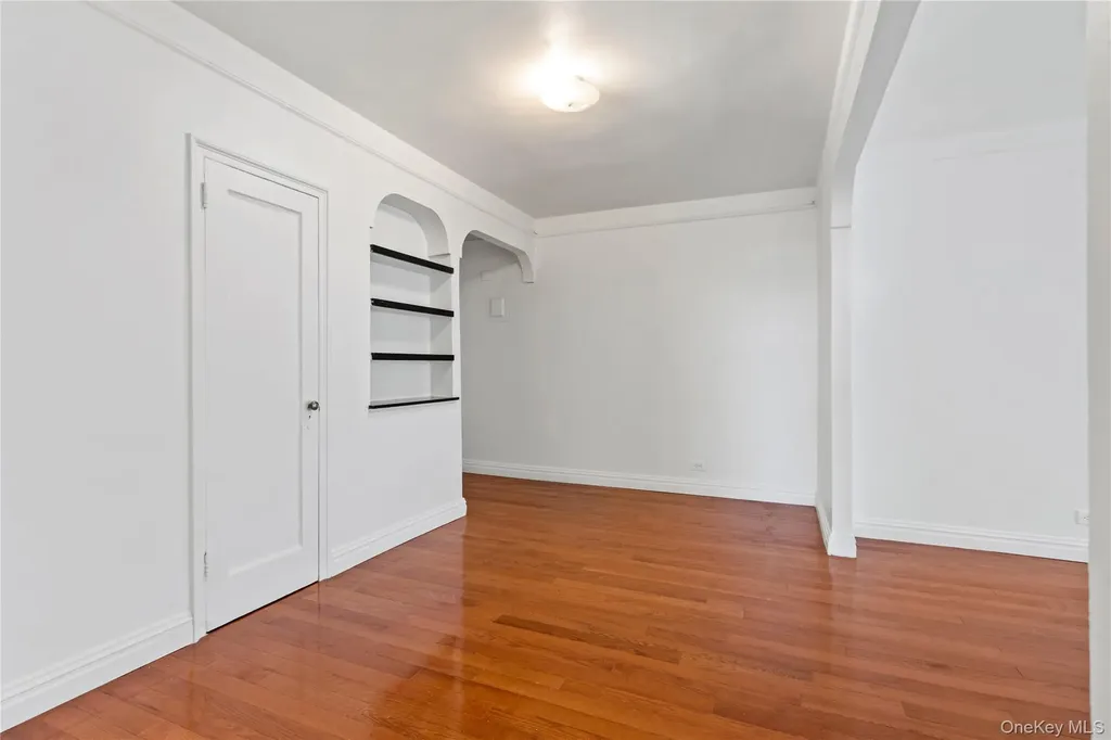 111-39 76th Road Forest Hills NY 11375