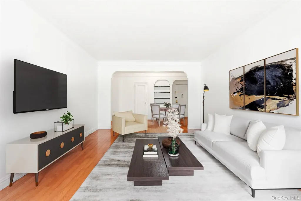 111-39 76th Road Forest Hills NY 11375