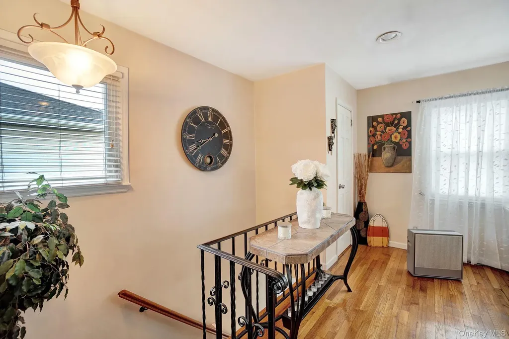 35 Gibson Boulevard Valley Stream NY 11581