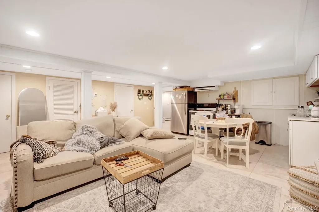35 Gibson Boulevard Valley Stream NY 11581