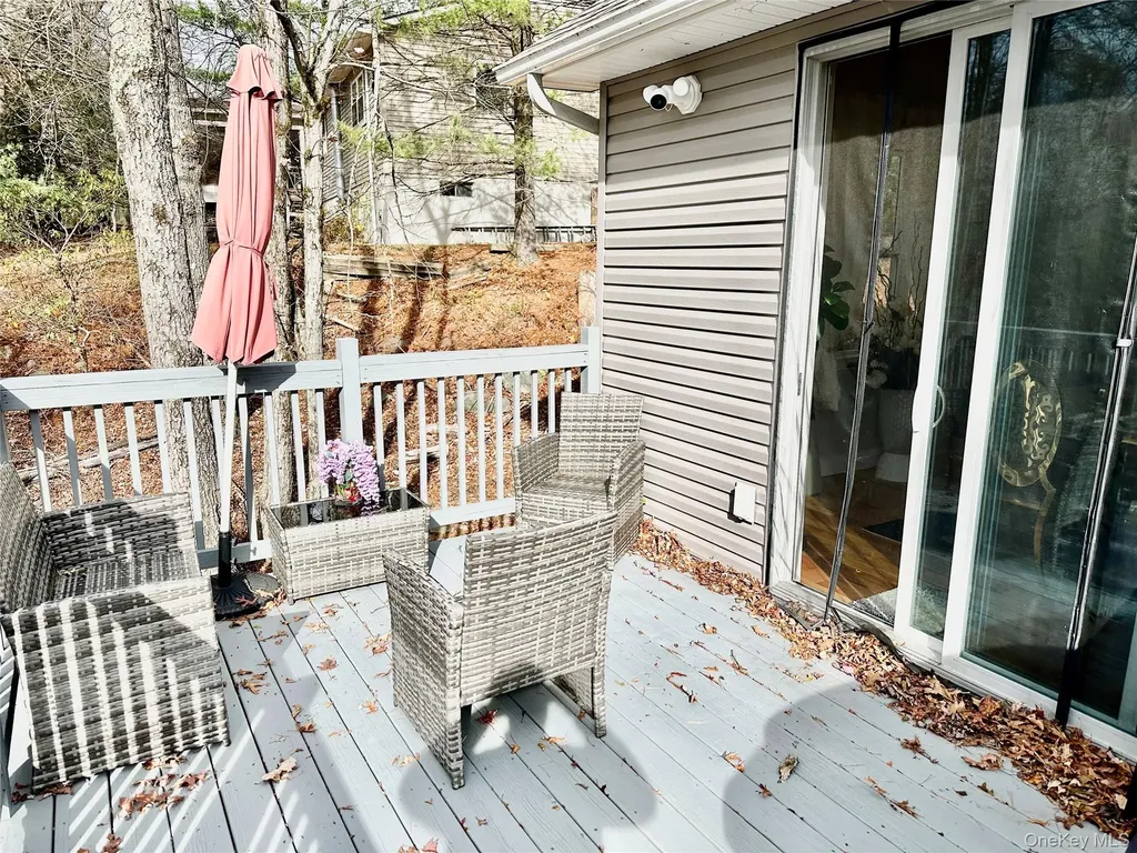50 Picadilly Circle Rock Hill NY 12775