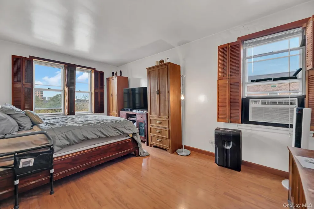 800 Grand Concourse Bronx NY 10451