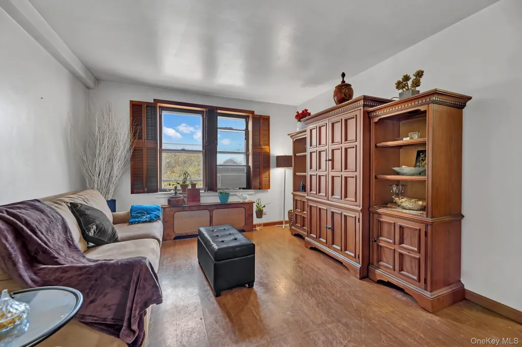 800 Grand Concourse Bronx NY 10451
