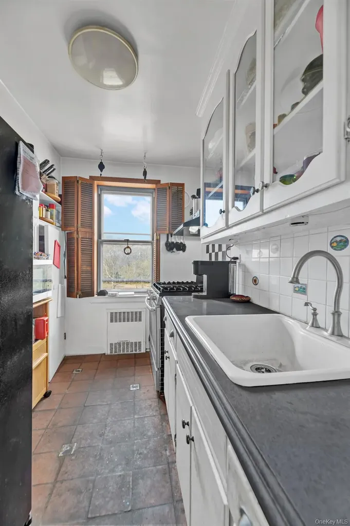 800 Grand Concourse Bronx NY 10451