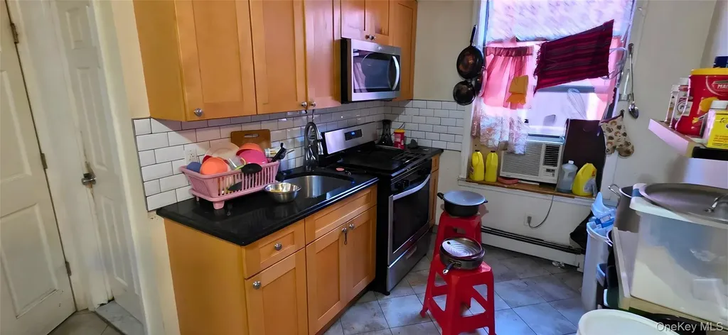 1147 Wheeler Avenue Bronx NY 10472