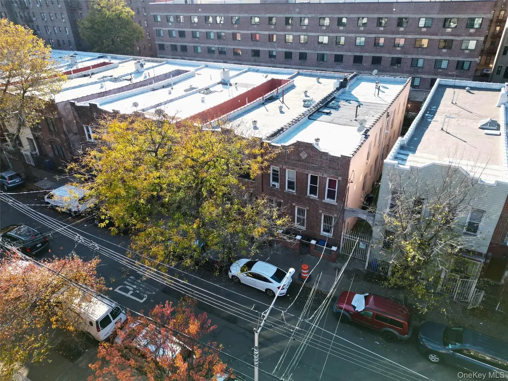 1147 Wheeler Avenue Bronx NY 10472
