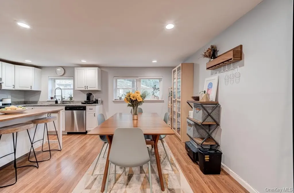 4 Forge Gate Drive Cold Spring NY 10516