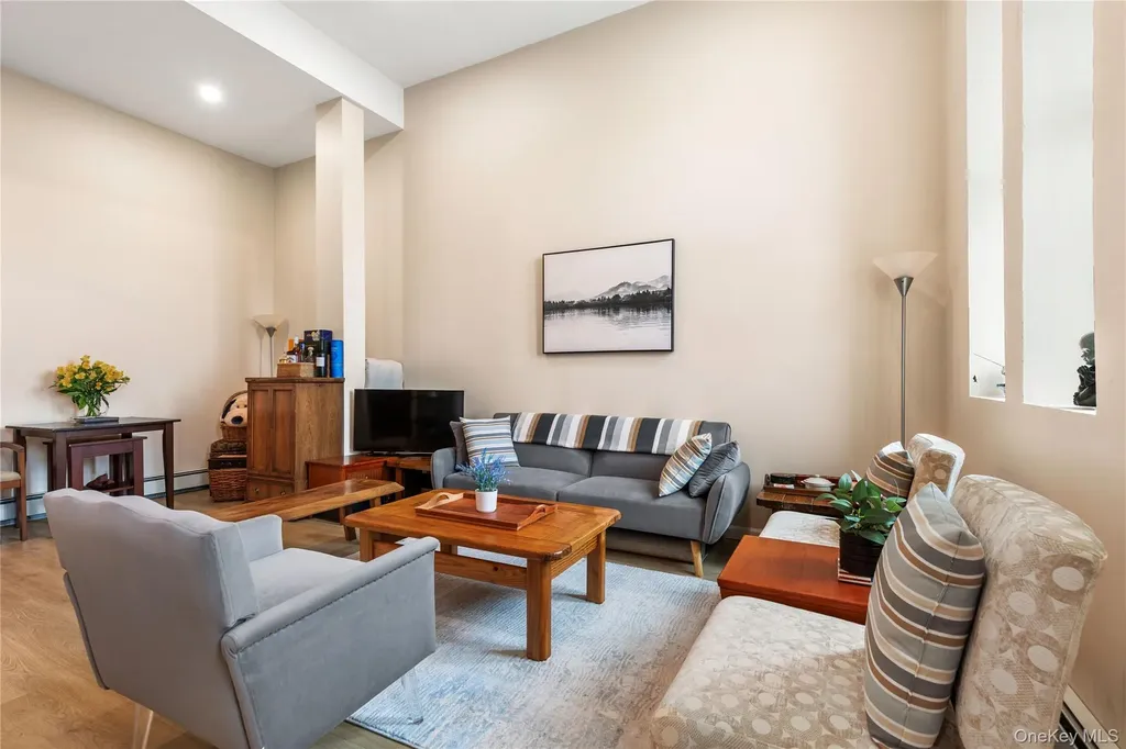 16 Waterview Estate Peekskill NY 10566