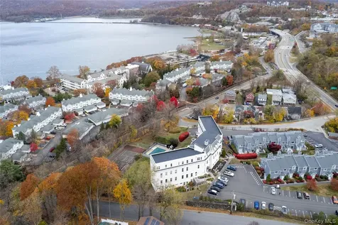 16 Waterview Estate Peekskill NY 10566