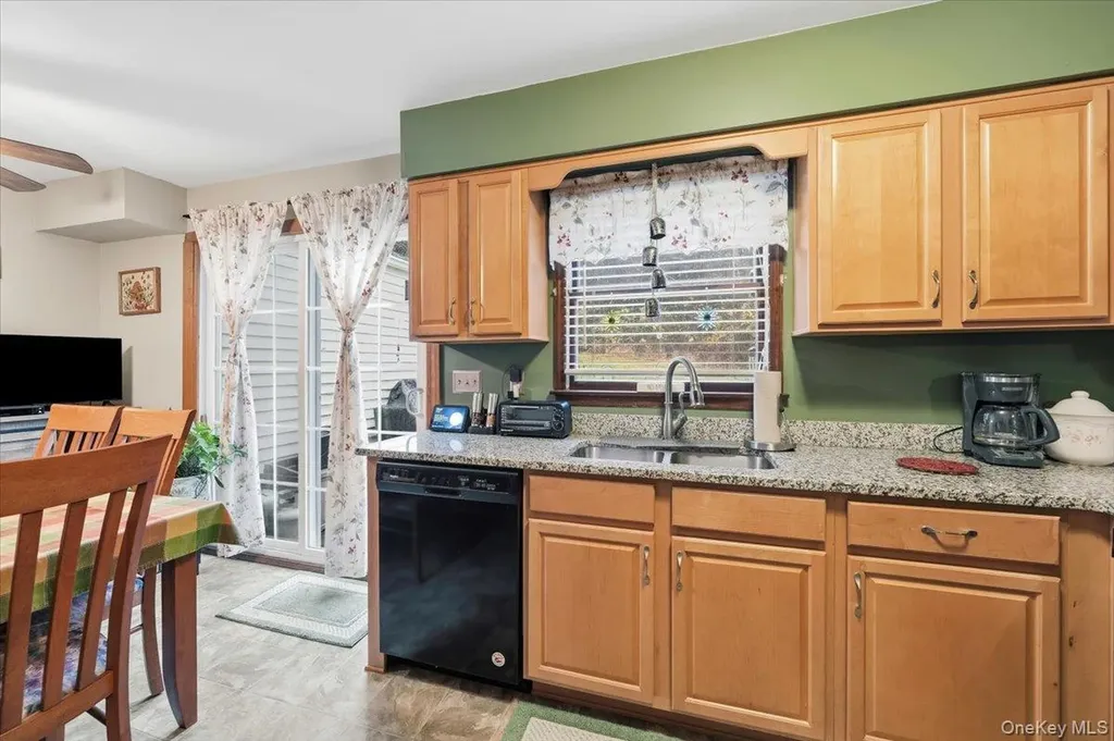 6 Maple Avenue Goshen NY 10924