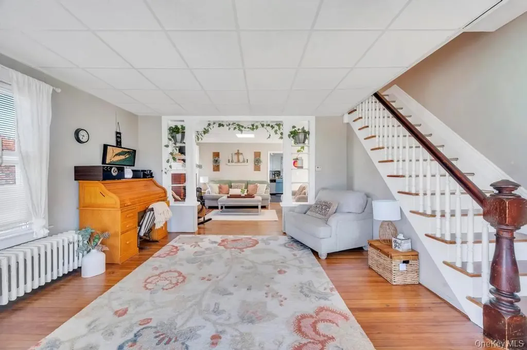 223 Cedar Avenue Patchogue NY 11772