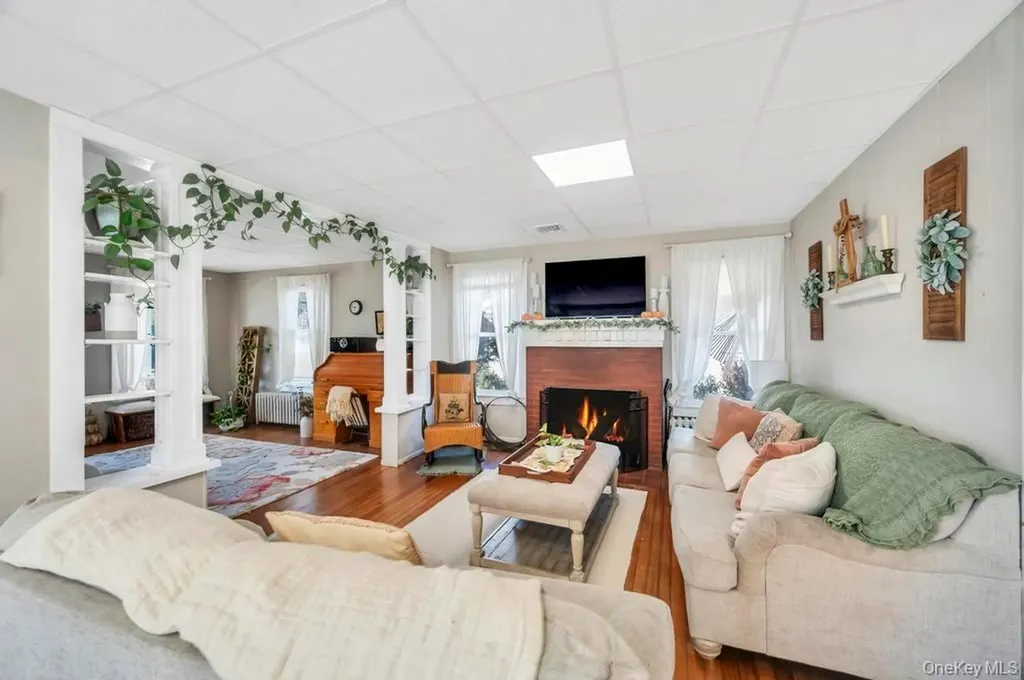 223 Cedar Avenue Patchogue NY 11772