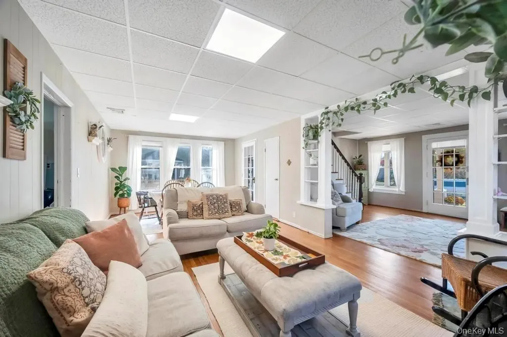 223 Cedar Avenue Patchogue NY 11772