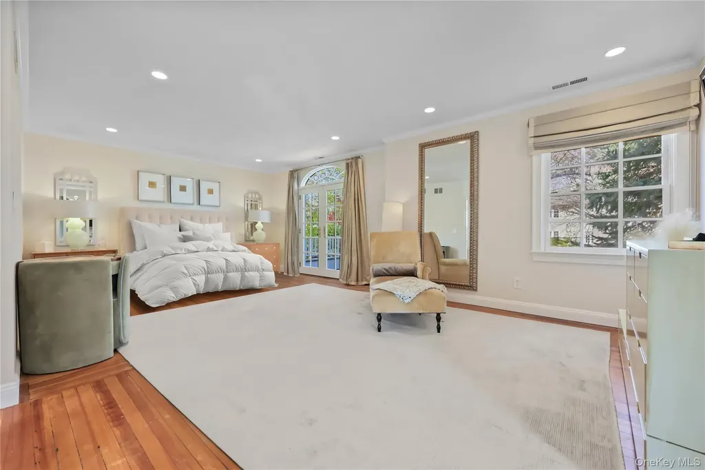 7 Plateau Circle W Bronxville NY 10708
