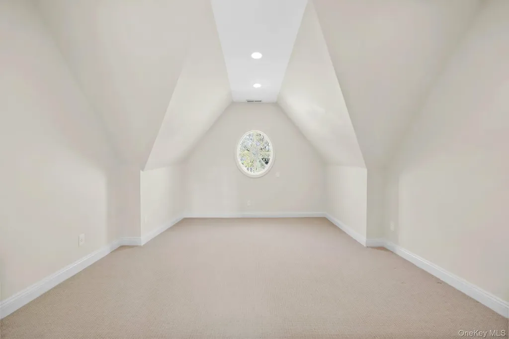 7 Plateau Circle W Bronxville NY 10708