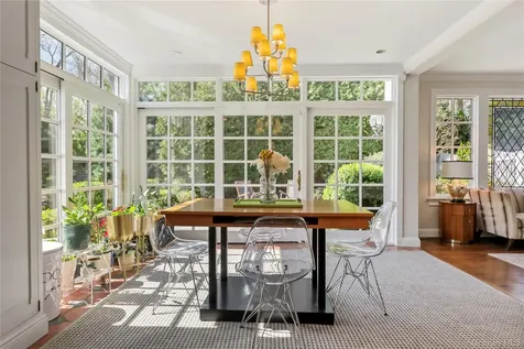 7 Plateau Circle W Bronxville NY 10708