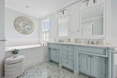 7 Plateau Circle W Bronxville NY 10708