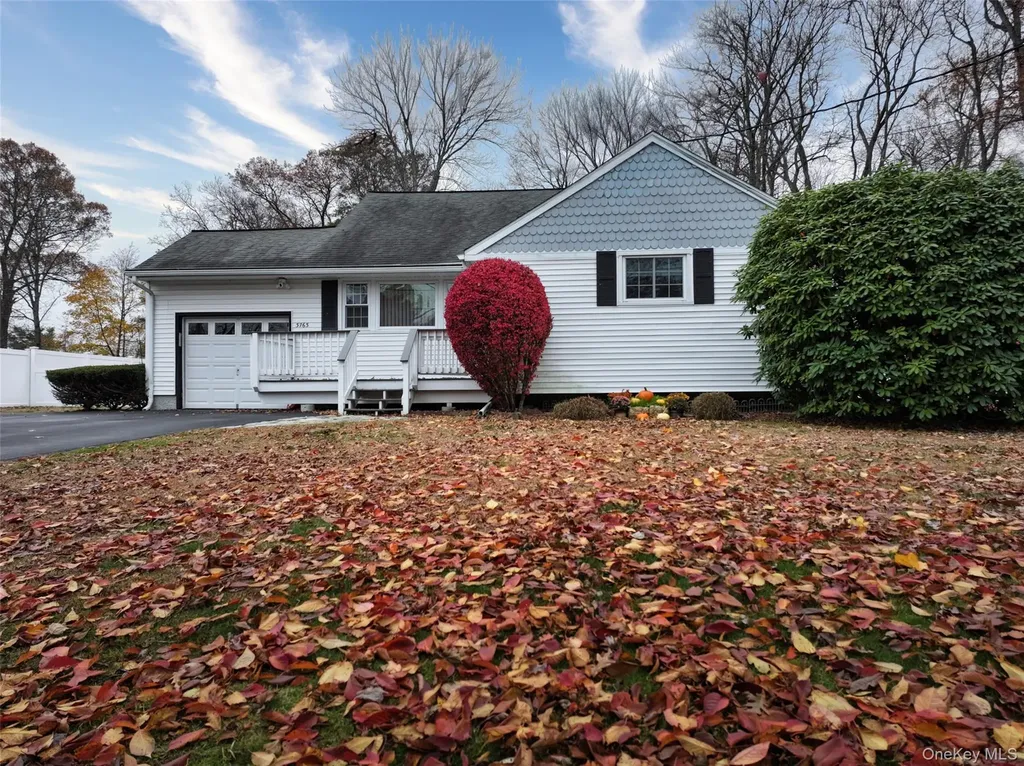 3763 Briarhill Street Mohegan Lake NY 10547