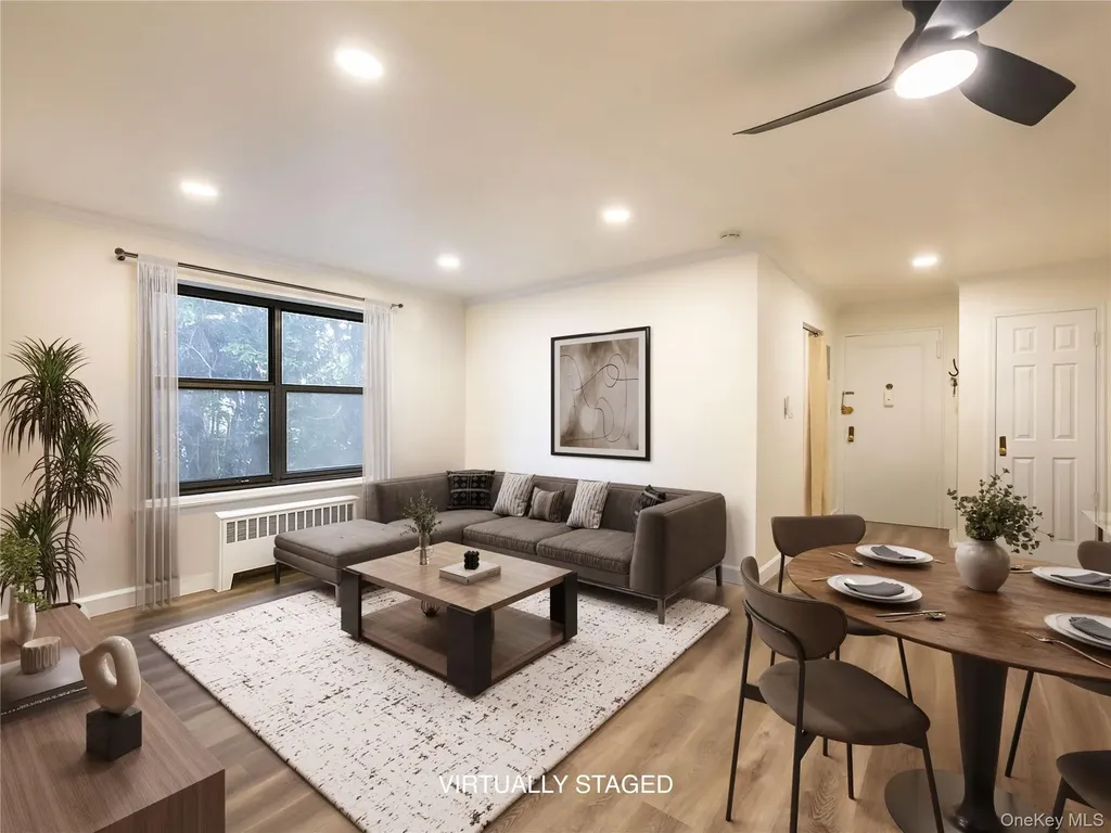 1 East Mill Drive Great Neck NY 11021