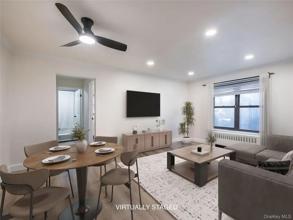 1 East Mill Drive Great Neck NY 11021