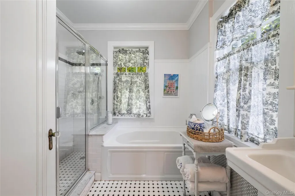 83 Sunnyside Drive Yonkers NY 10705
