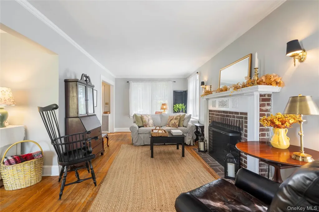 83 Sunnyside Drive Yonkers NY 10705