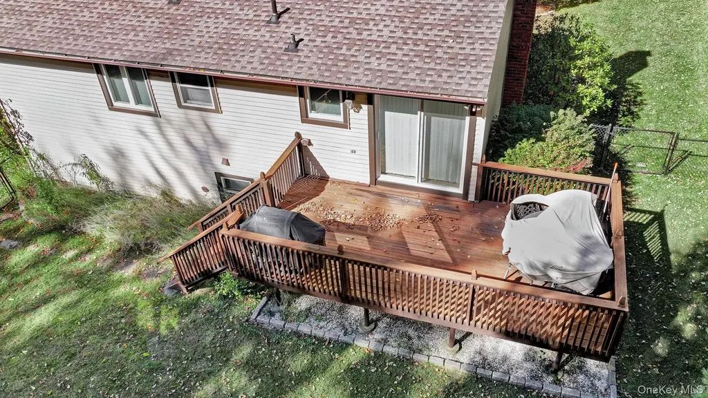 135 Barrett Hill Road Carmel NY 10512