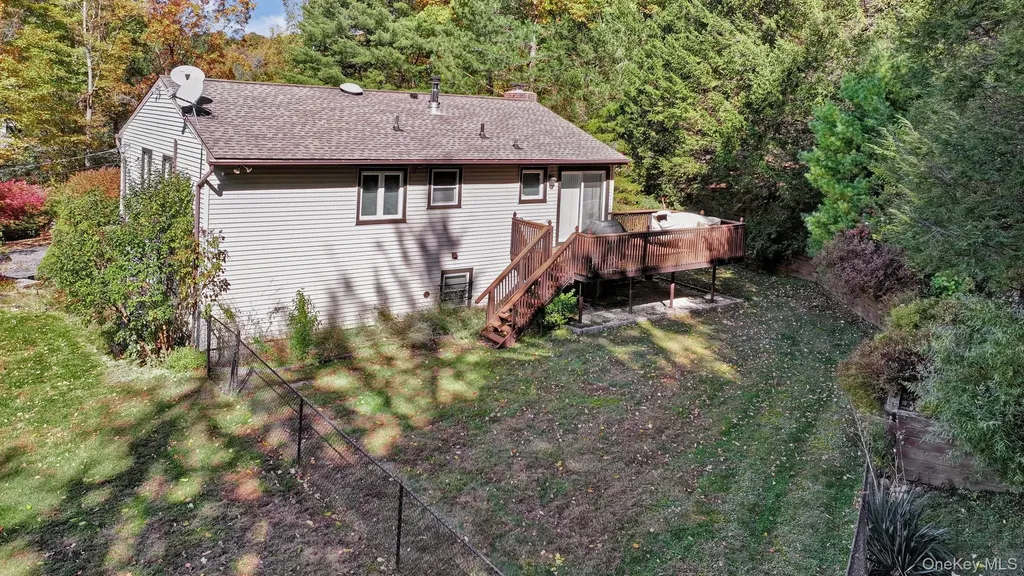135 Barrett Hill Road Carmel NY 10512
