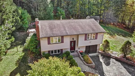 135 Barrett Hill Road Carmel NY 10512