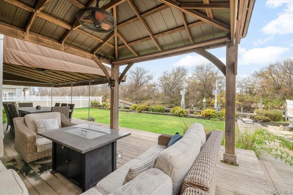 3476 Colony Drive Baldwin Harbor NY 11510
