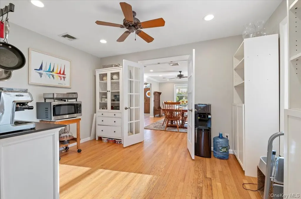 3476 Colony Drive Baldwin Harbor NY 11510
