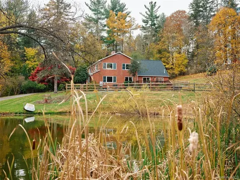 135 Turk Hill Road Carmel NY 10509