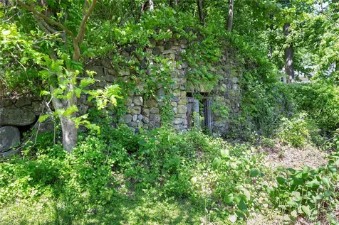 135 Turk Hill Road Carmel NY 10509